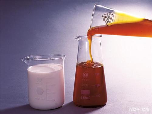 今天给大家介绍下我们的磷脂产品: 大豆磷脂混合饲料粉